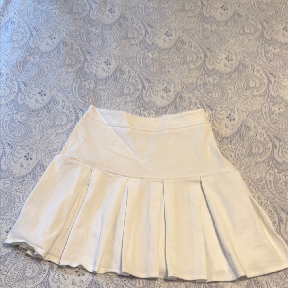 White tennis style Skirt